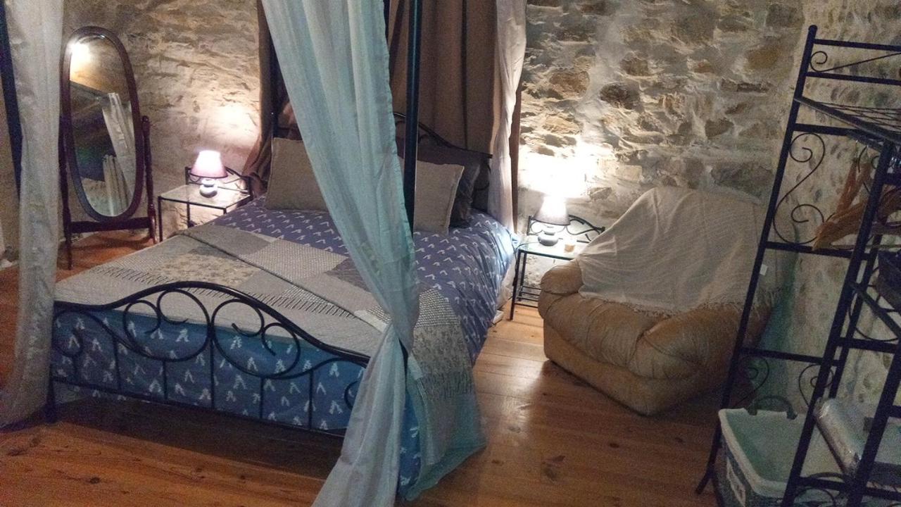 Bastanes Maison Grandes Chambres Avec Cuisine -Jardin -Terrasse-Bbq المظهر الخارجي الصورة