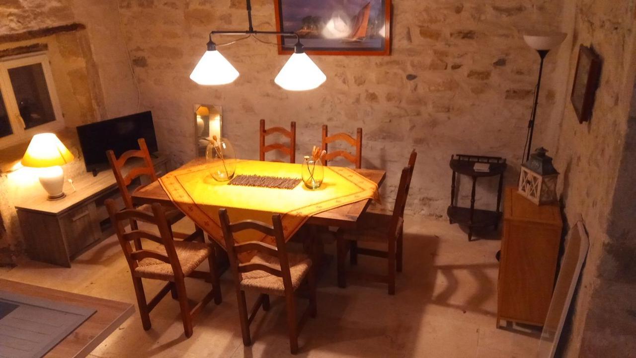 Bastanes Maison Grandes Chambres Avec Cuisine -Jardin -Terrasse-Bbq المظهر الخارجي الصورة