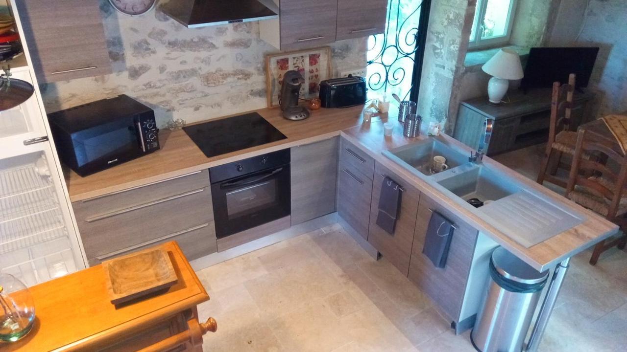 Bastanes Maison Grandes Chambres Avec Cuisine -Jardin -Terrasse-Bbq المظهر الخارجي الصورة